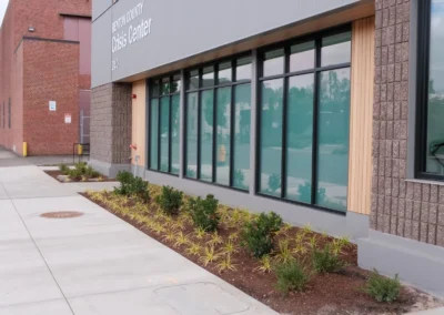 Commercial Landscape Maintainance